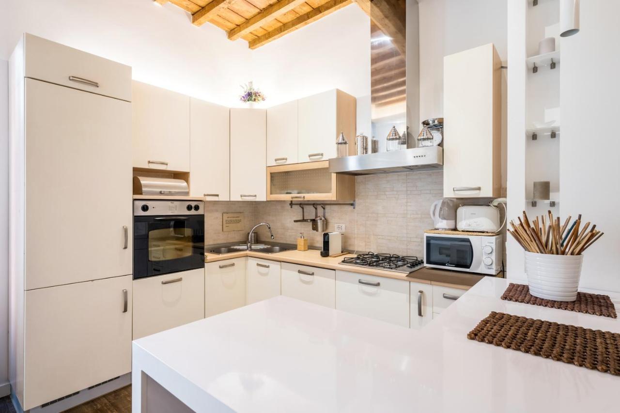Apartamento About Colosseo - Al Colosseo Nel Cuore Di - Free Wifi *