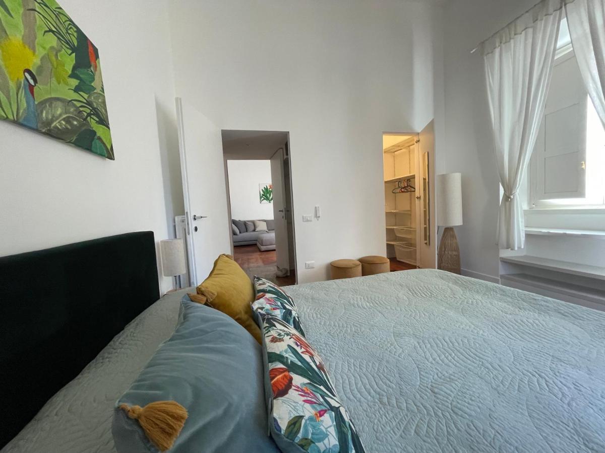 Sterlizia House *