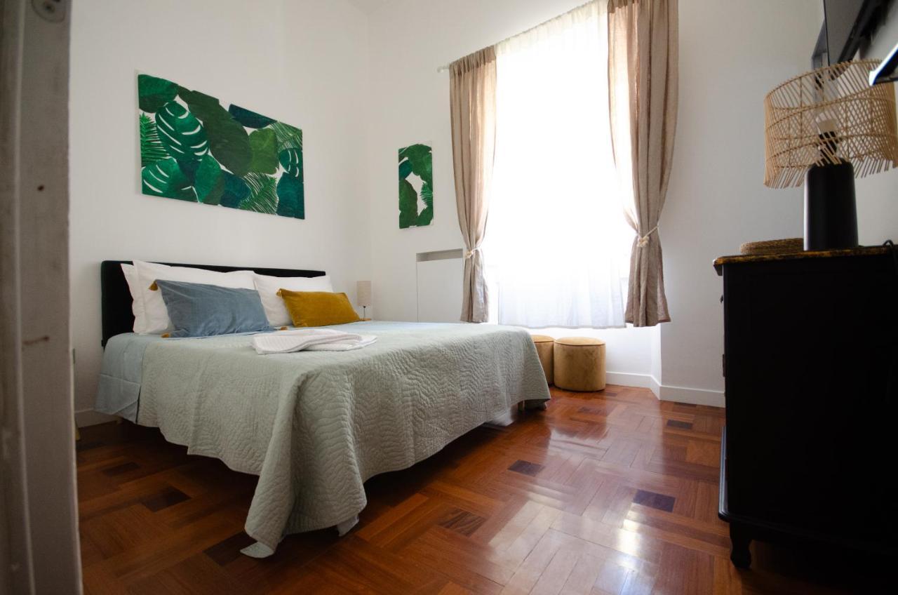 Sterlizia House *