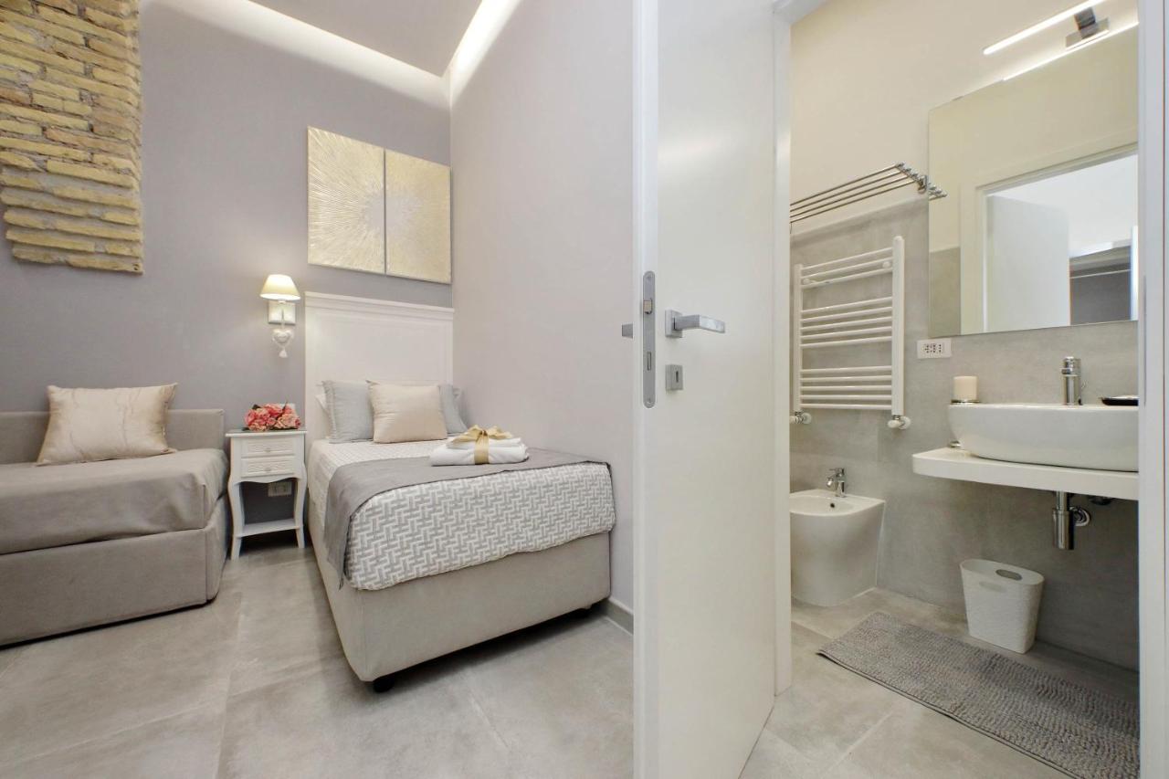 Roman Holiday Suites Gasthof *
