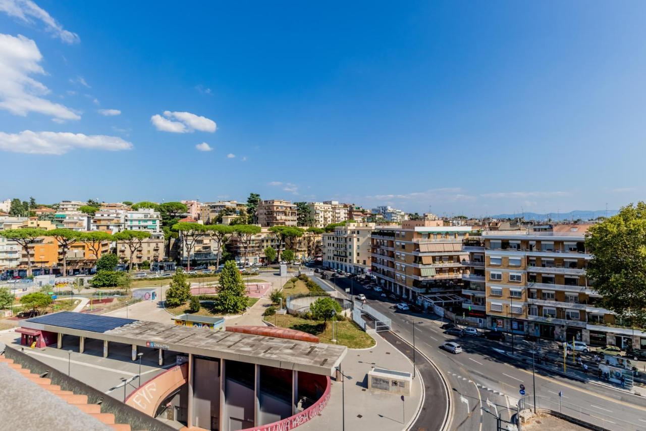 Bbhome Penthouse Bright And Elegant Metro Conca D'oro Rome