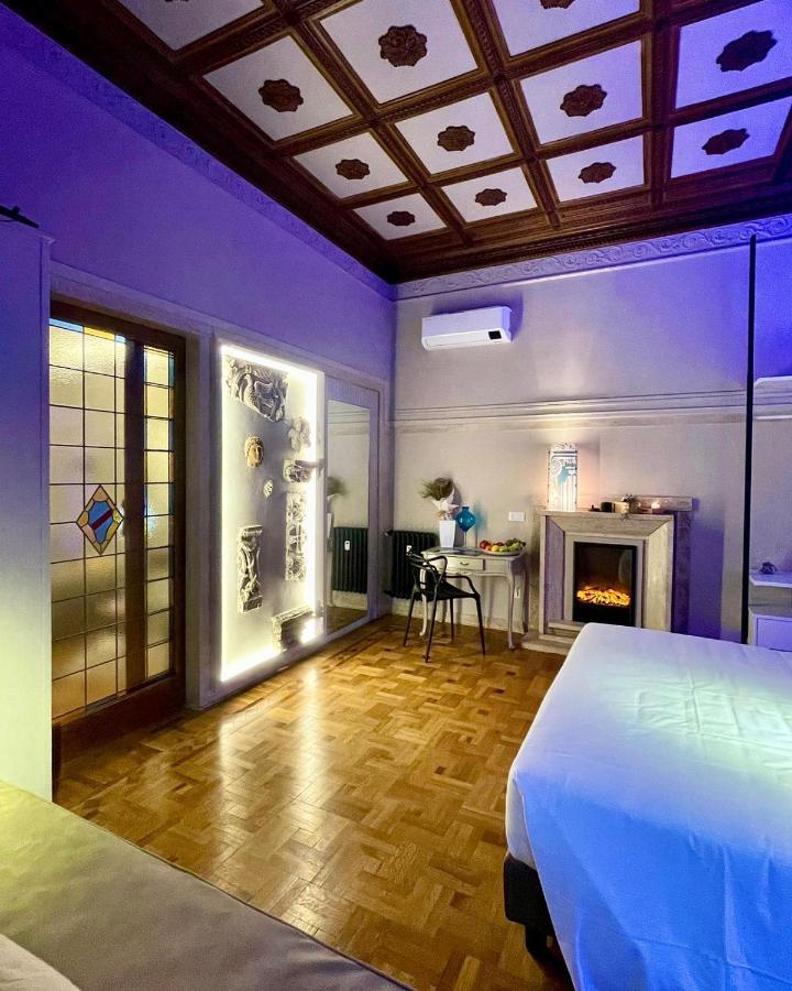 Z-archsuites Urbs Rom