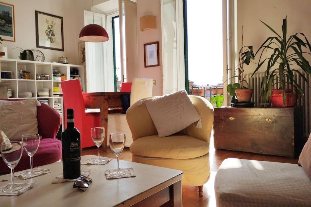 Apartamento Dimora Torlonia - Elegance & Light In *