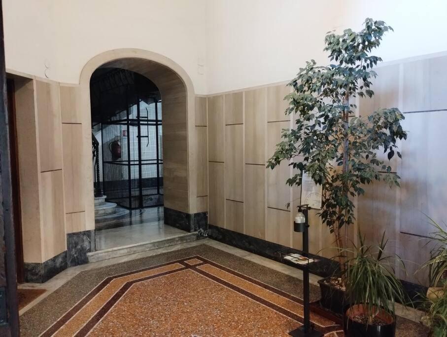Dimora Torlonia - Elegance & Light In Apartamento Roma