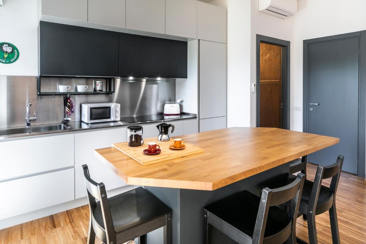 Cozy Flat 2 Bedrooms 2 Bathrooms With Balcony Roma