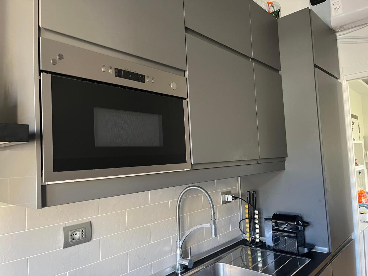 Apartamento Moderno Bilocale Con Terrazzo Roma