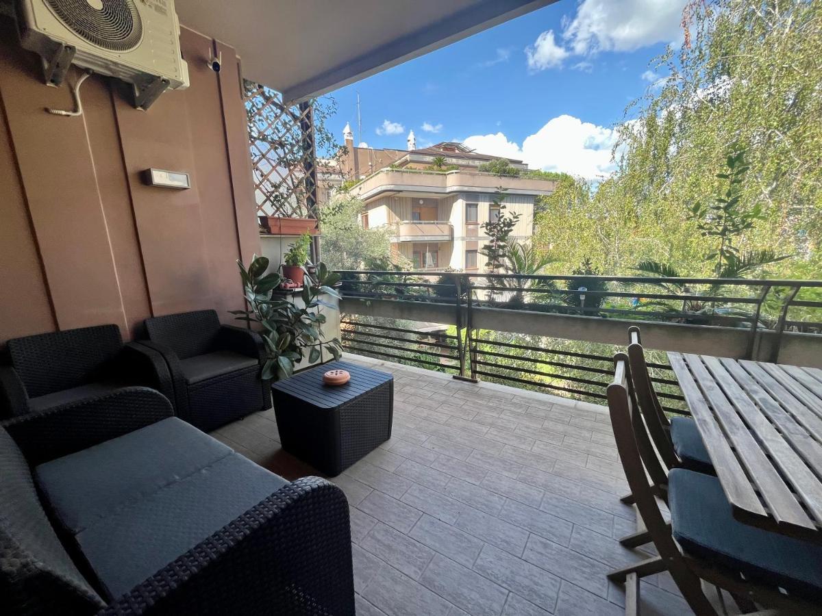 Apartamento Moderno Bilocale Con Terrazzo Roma