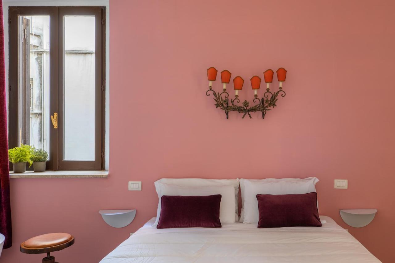 Iflat Trevi Fountain's Roomy&friendly Apartamento