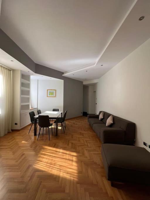 Appartamento Centrale Piazza Bologna Roma