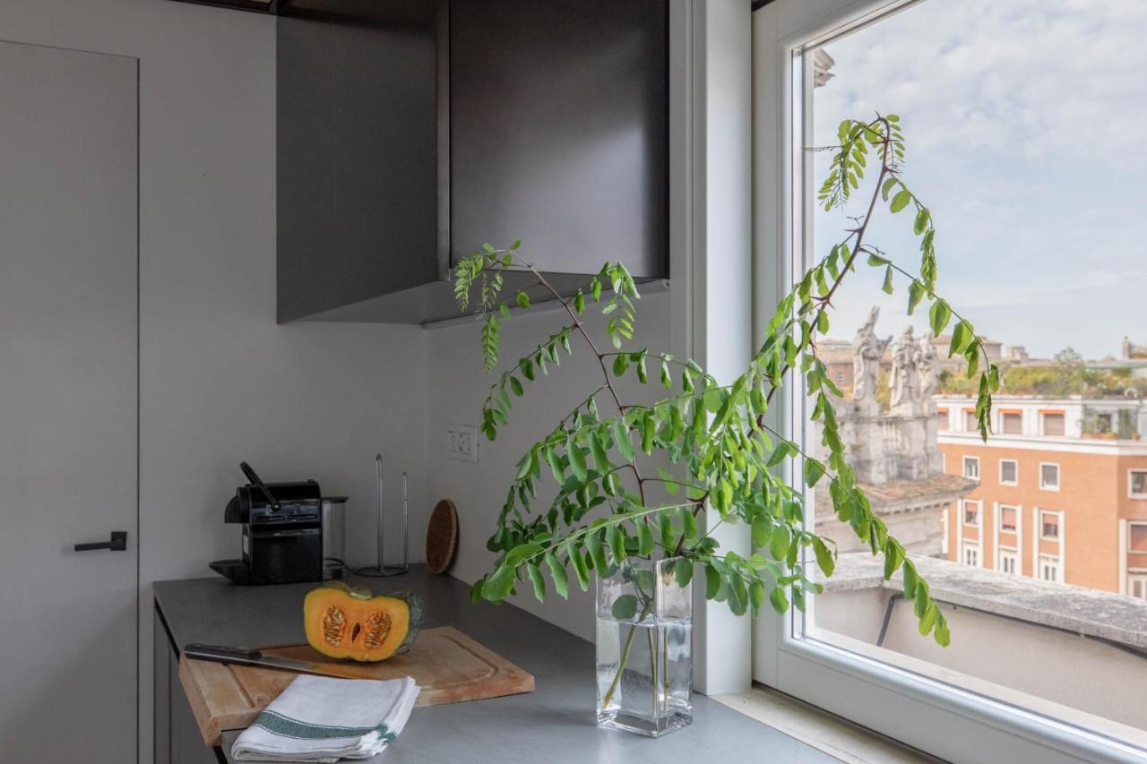 Iflat Navona's Penthouse With Stunning View * Roma