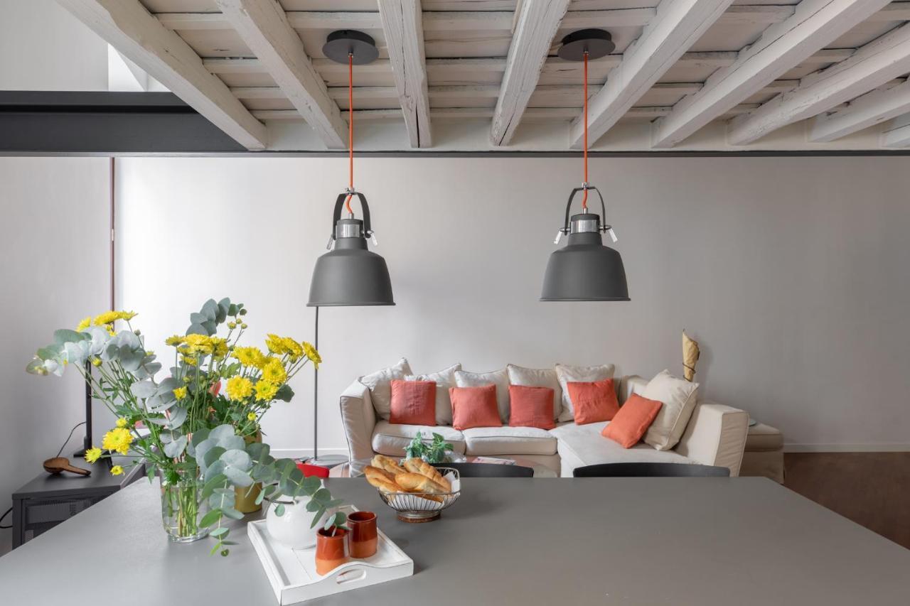 Iflat The Tiber Gem Roma