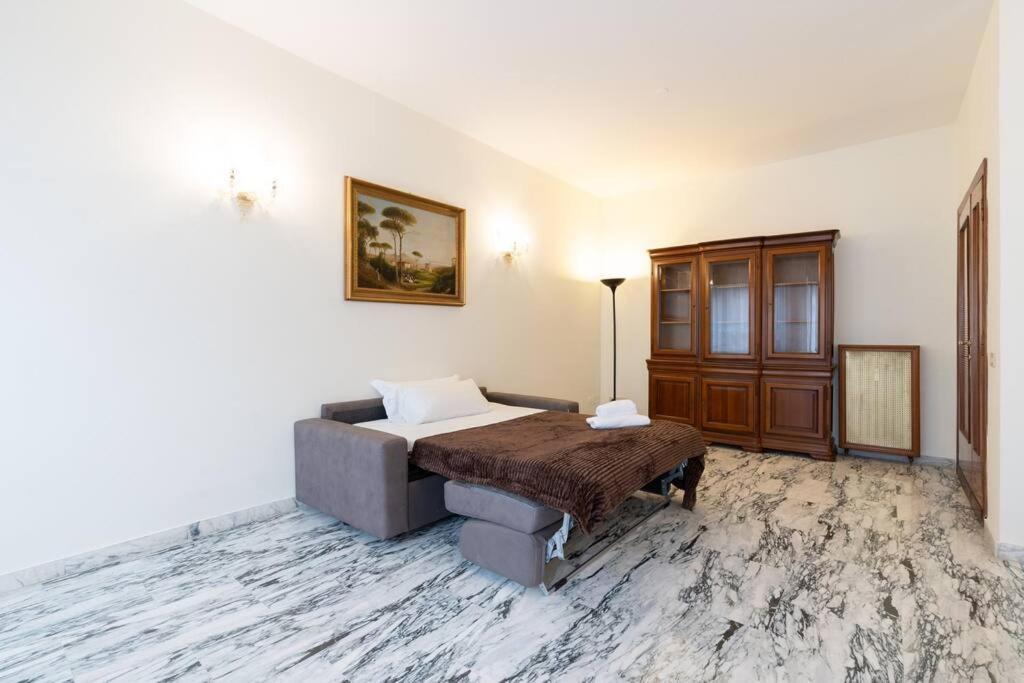 4season Enchanting Balduina's Pent Center *