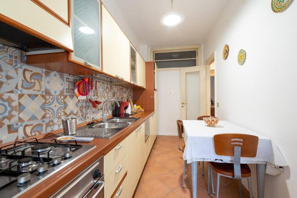 Apartamento Vaticano-metro A Luminoso Quadrilocale Roma