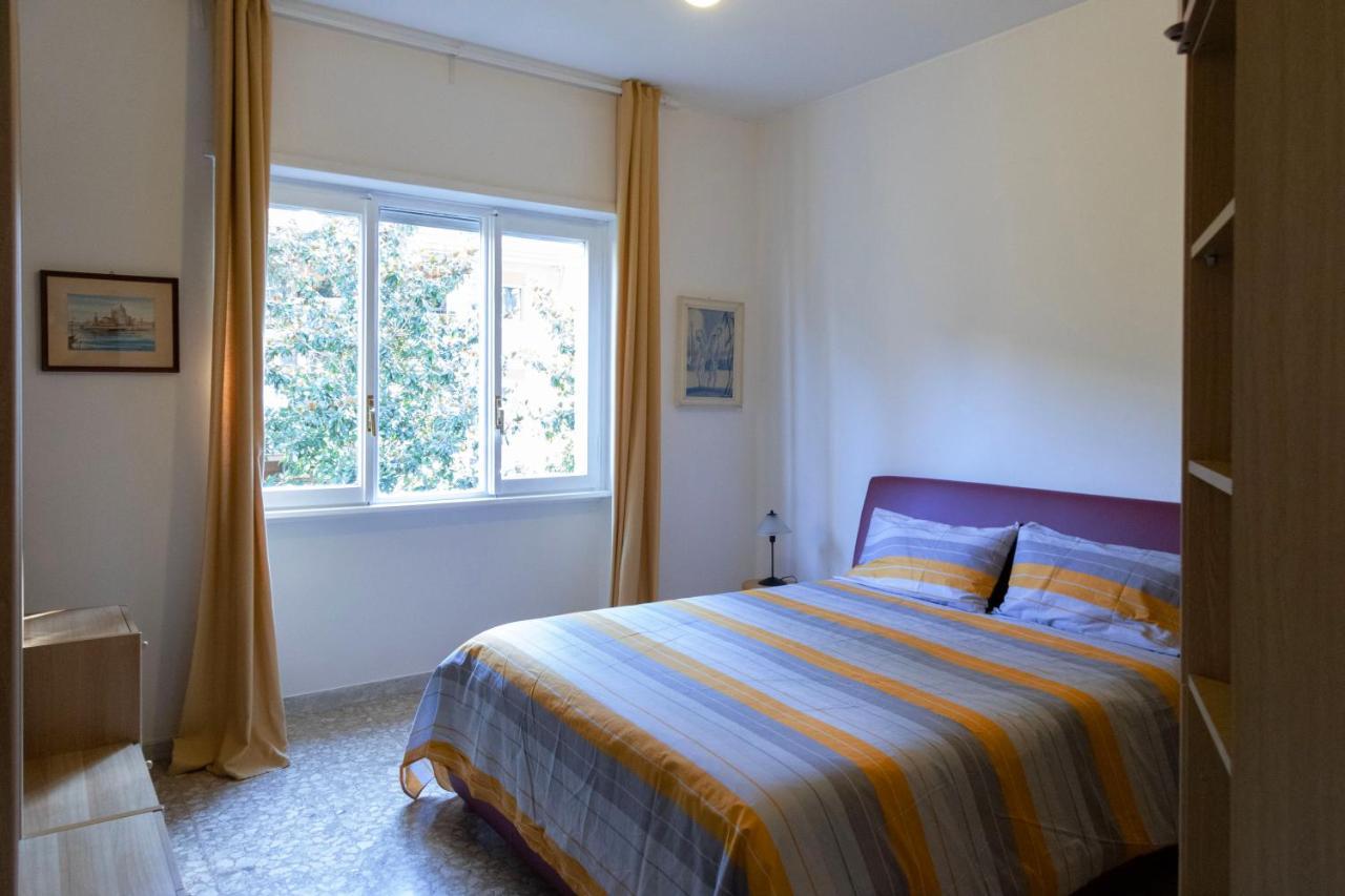Aurelia Loris House * Roma