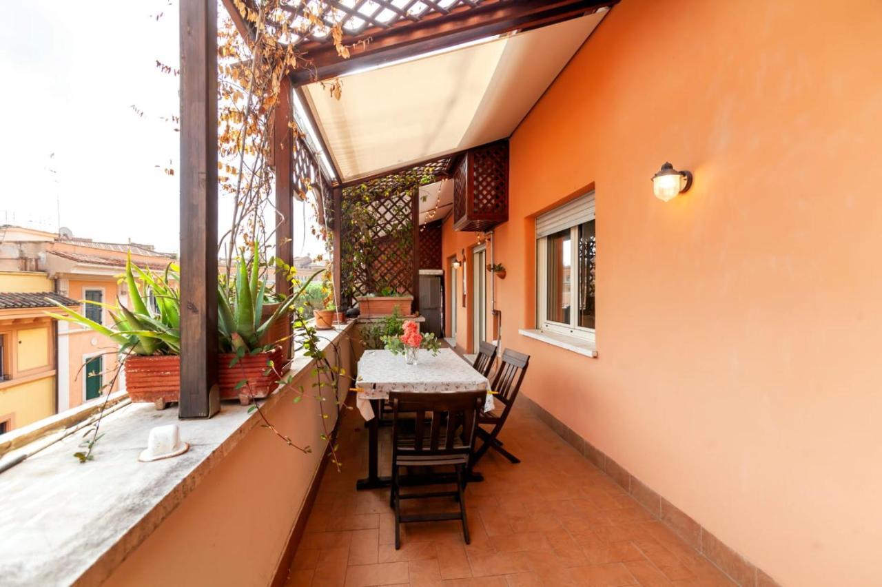 Cavalleggeri House Roma