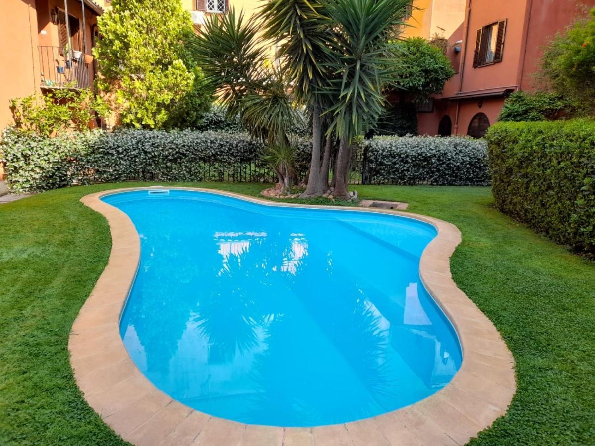 Apartment Gens Iulia Luxury Appartament Rome