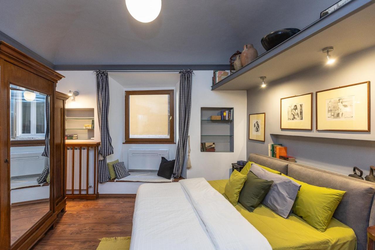 Pantheon By In Apartamento