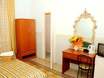 Capri Hotel