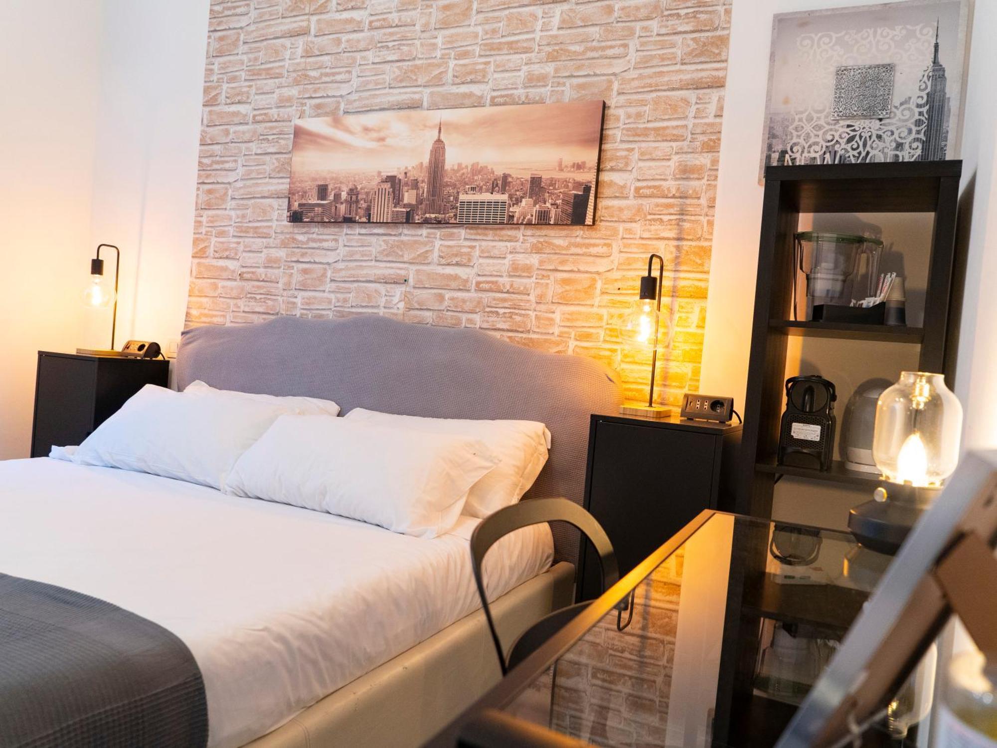 Salotto Piramide 3*