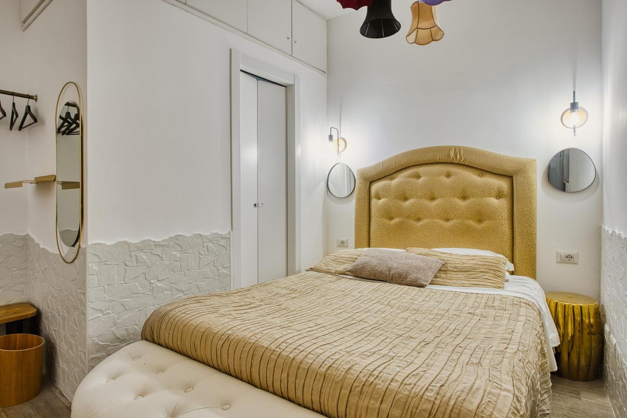 Gjestgiverier Mini Loft Capocci - Rione Monti Roma