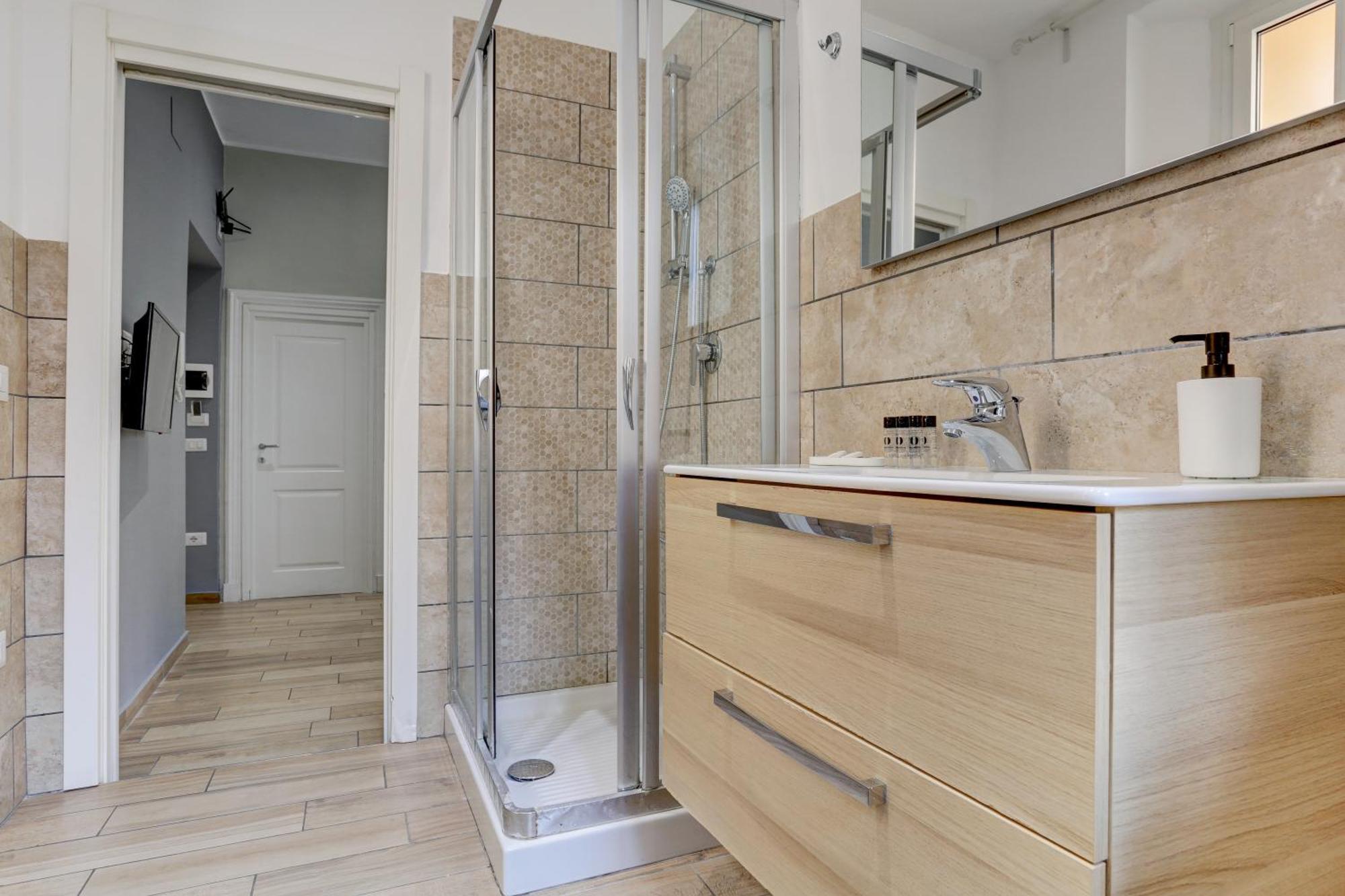 Santi Quattro - Colosseo Apartment Rom