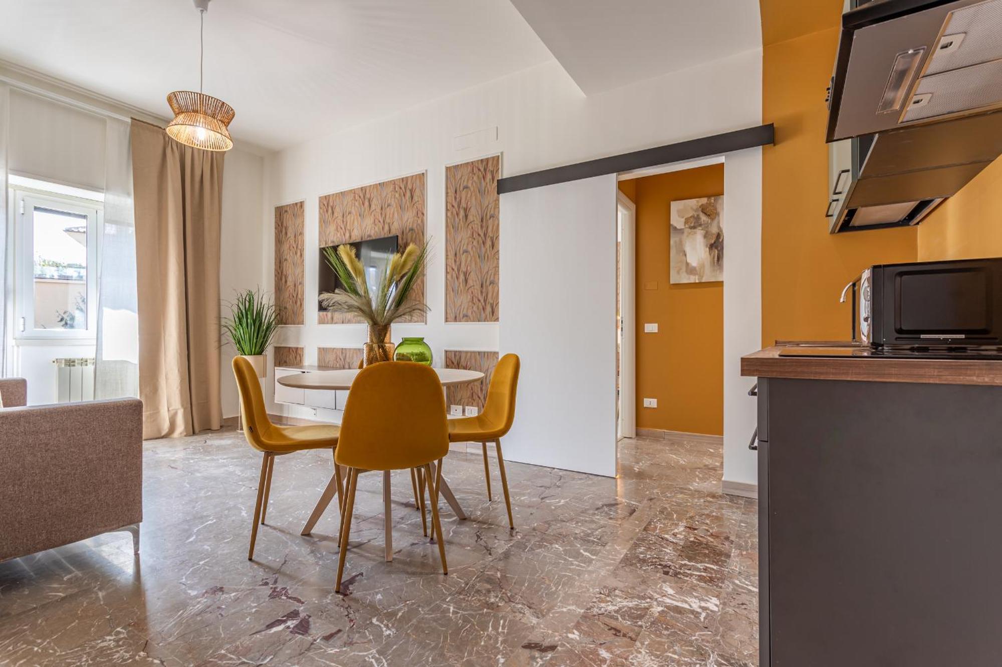 Cornelia Cozy Roma