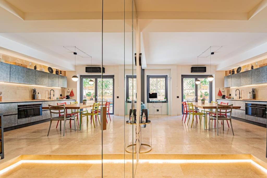 Aedrian's Loft. Boutique With Private Terrace In The Center Of Appartamento