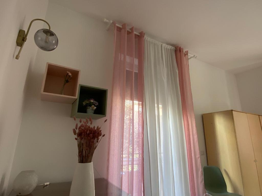 Leilighet Superior Next Colosseo A/c Wo Fi 3 Bedrooms Roma