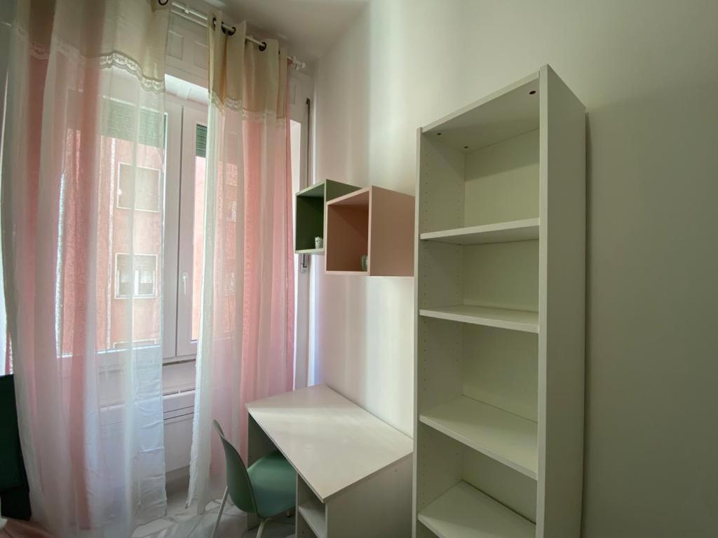 Superior Next Colosseo A/c Wo Fi 3 Bedrooms Leilighet Roma