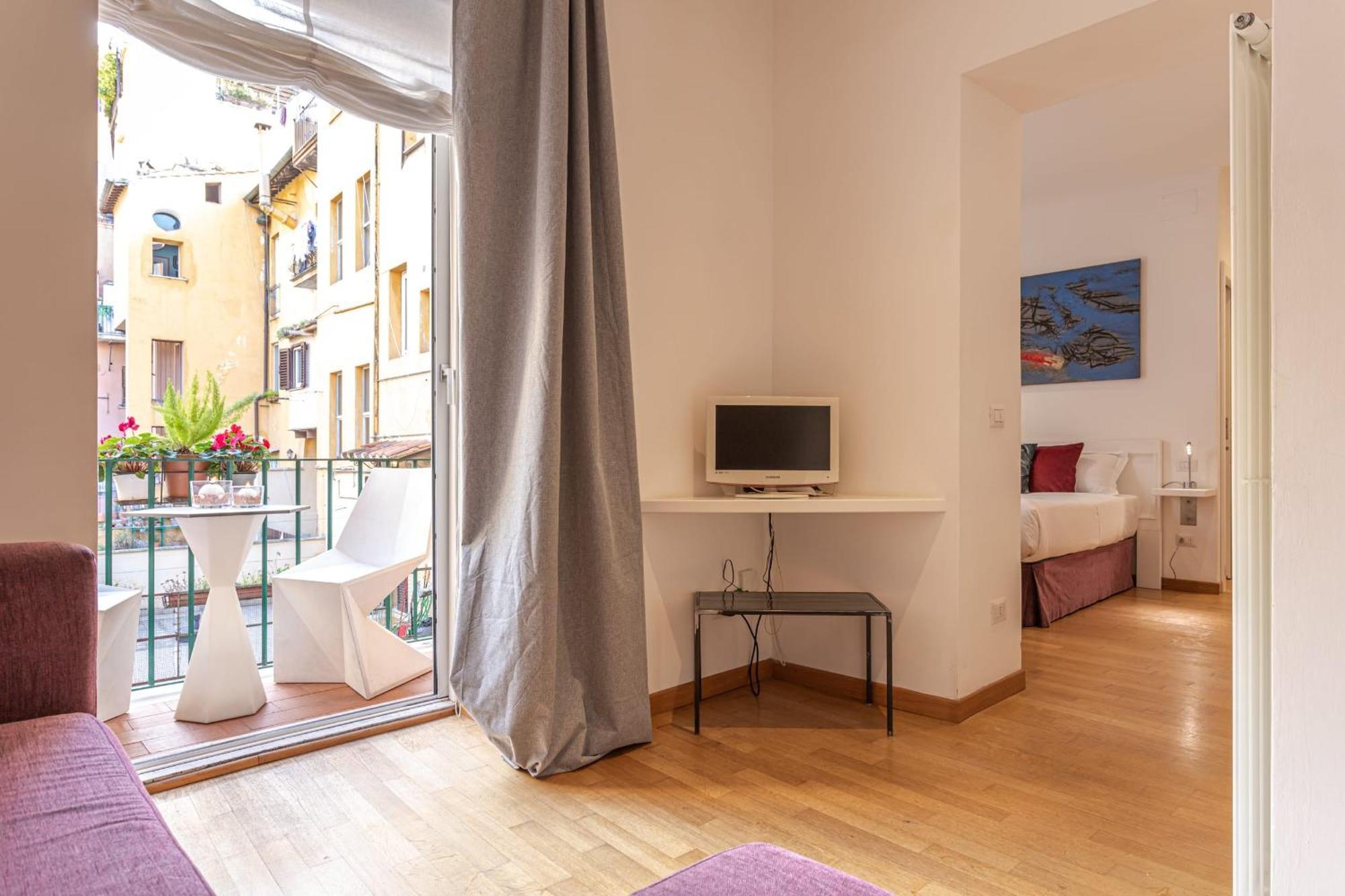 Colosseum Oasis Apartamento *