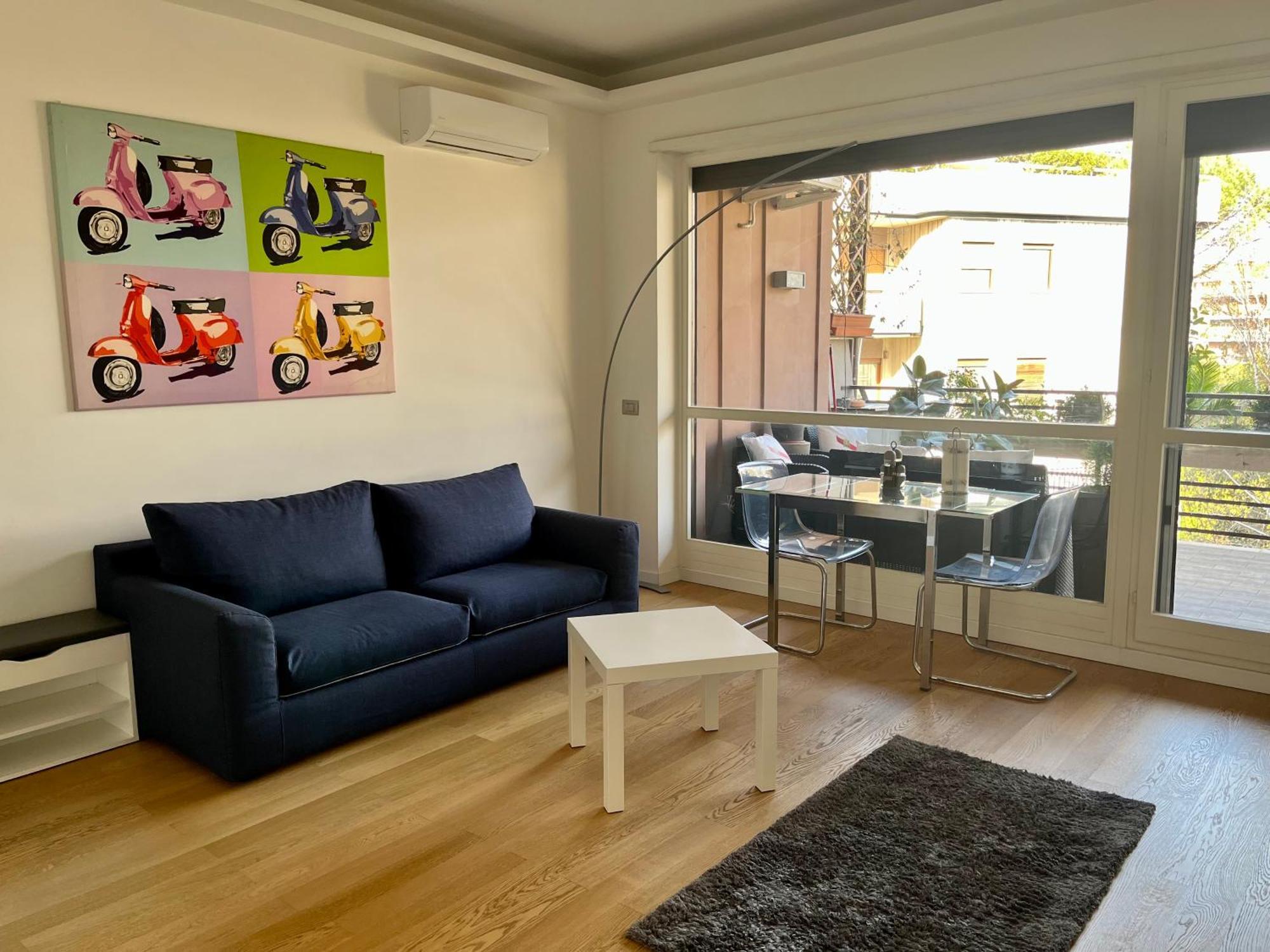Moderno Bilocale Con Terrazzo * Roma