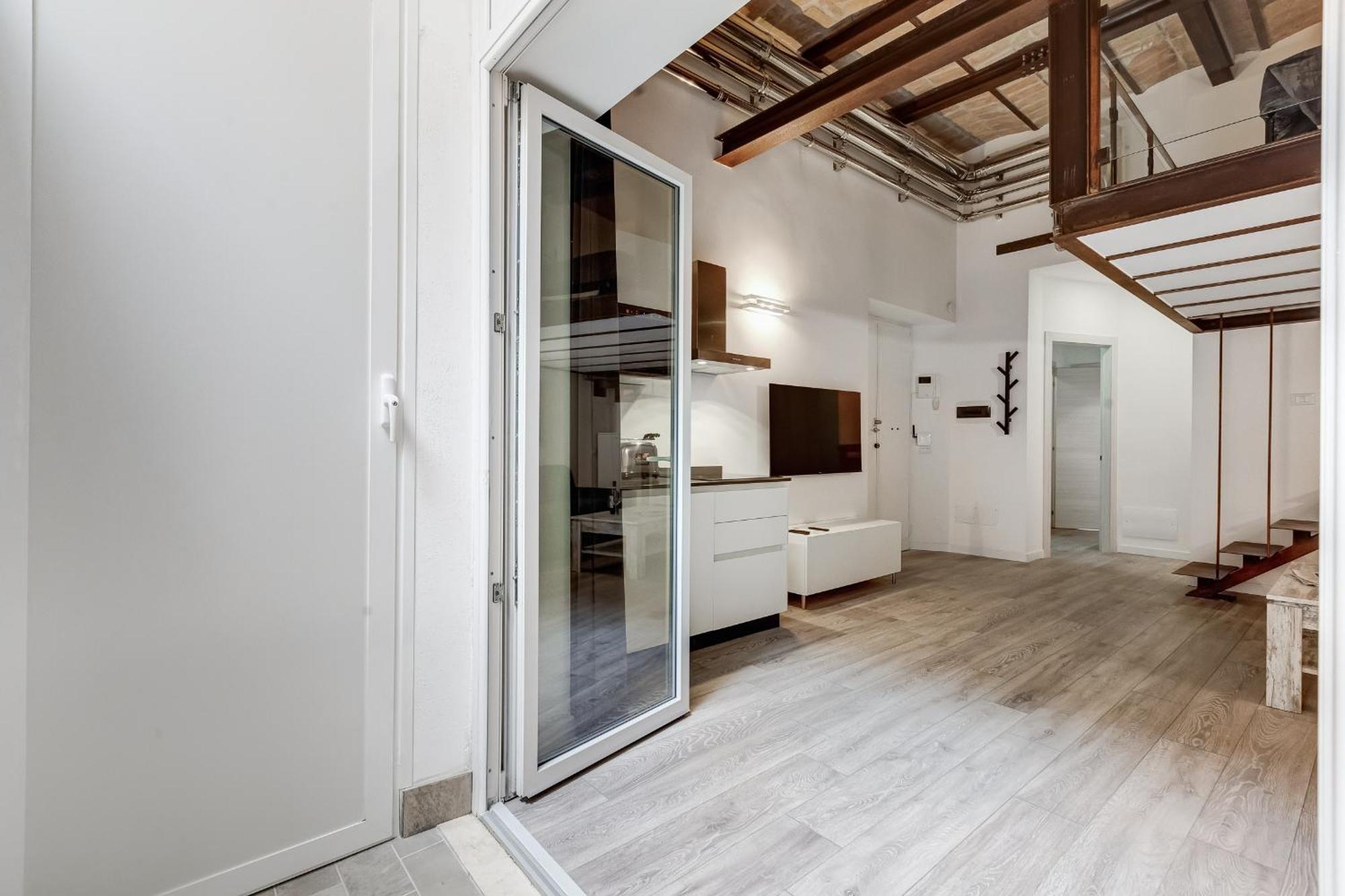 Apartment Inner House 3