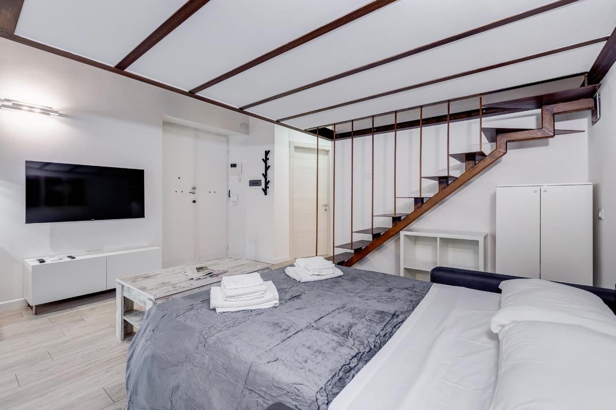 Apartment Inner House 3