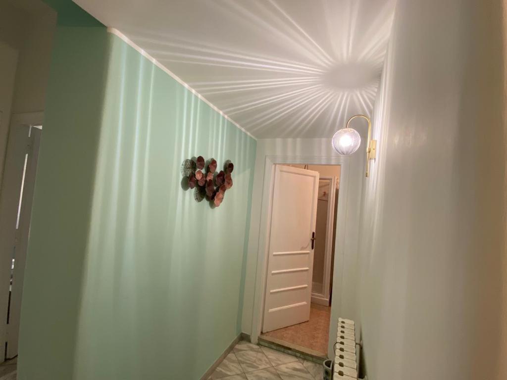 Superior Next Colosseo A/c Wo Fi 3 Bedrooms Leilighet Roma