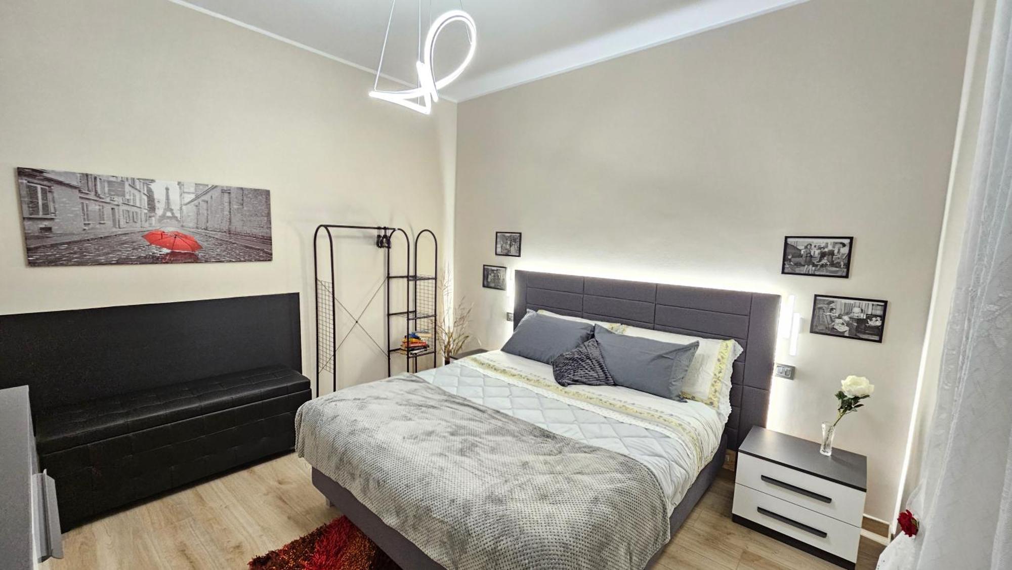Aquari 15 Rhome Appio Latino Leilighet *