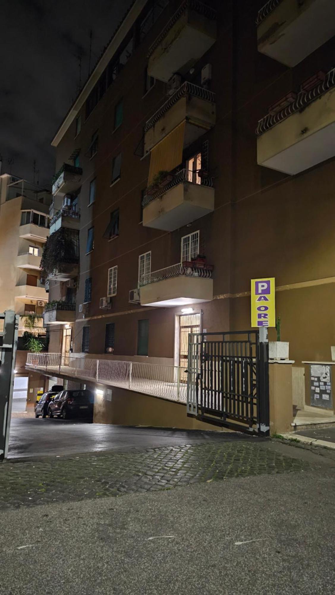 Aquari 15 Rhome Appio Latino Leilighet