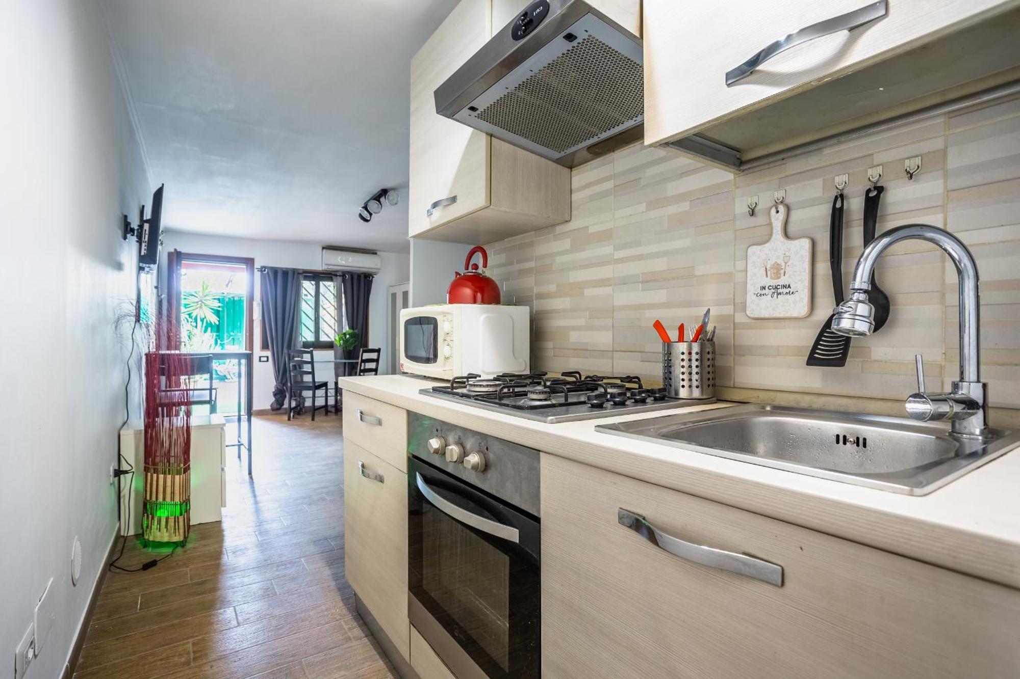 -the Rock- Garden And Express Train Center Apartamento Roma