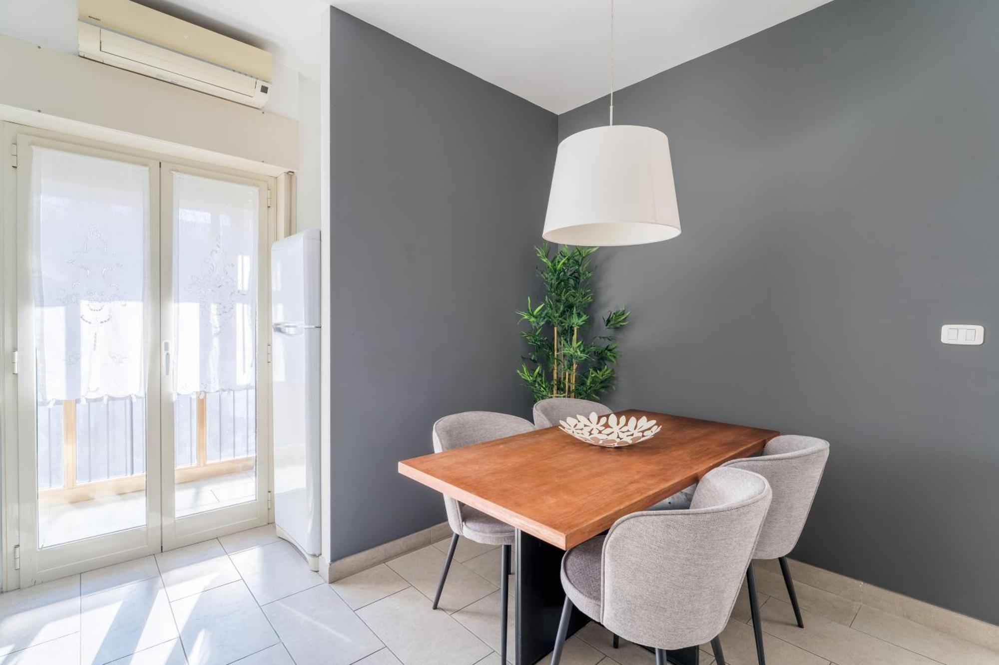 Maison Lumiere, Design 5 Min From Tiburtina Station *