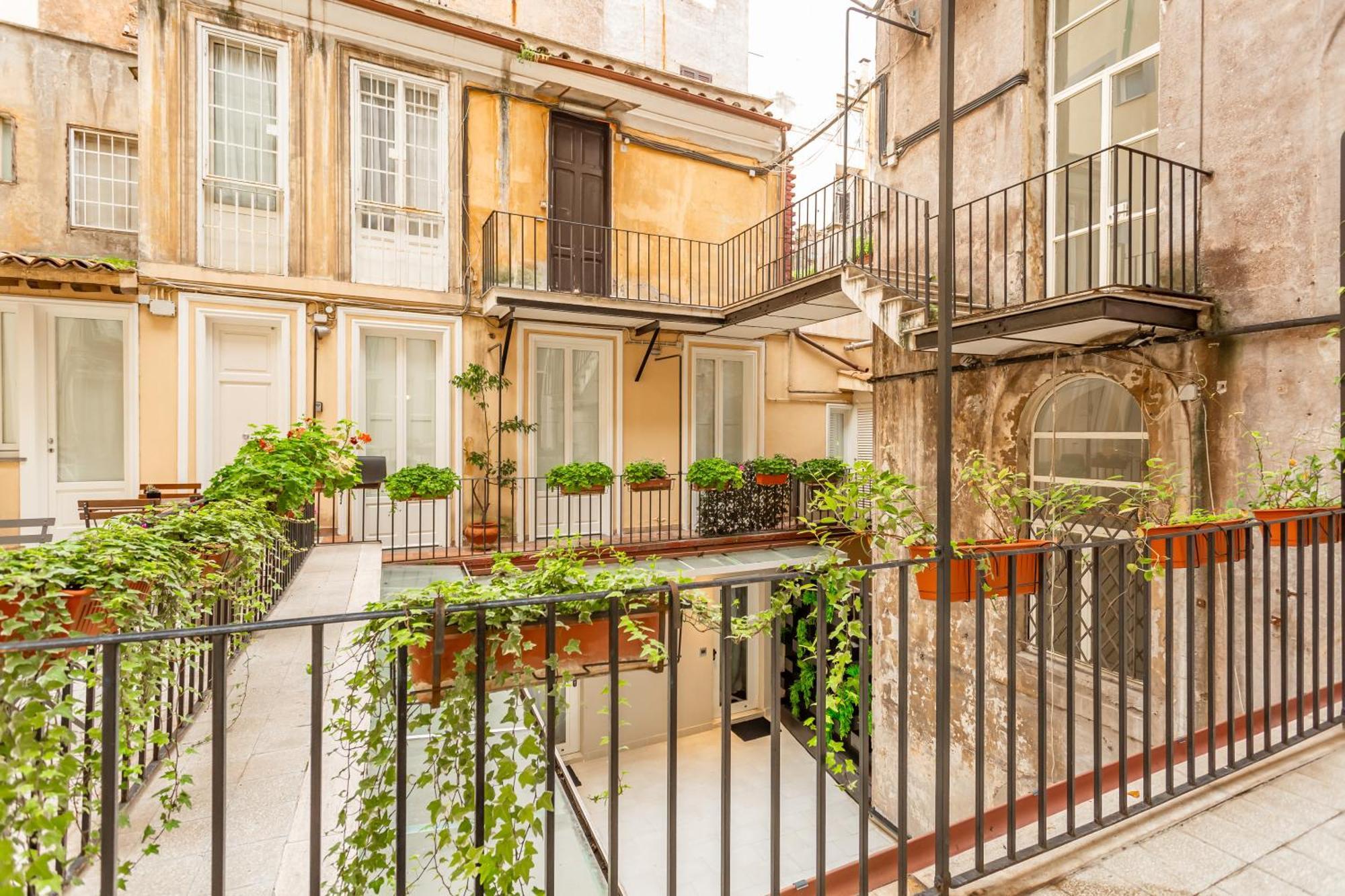 Spanish Steps Deluxe Apartamento Roma