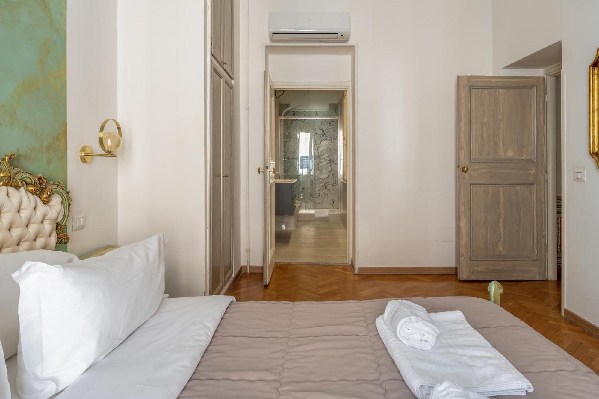 Palazzo Pamphili Lecca Di Guevara Apartment