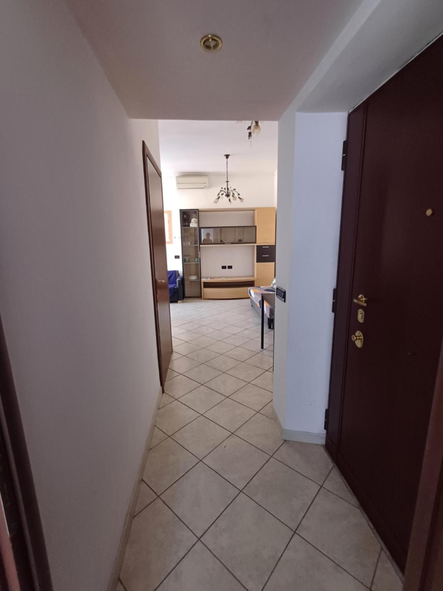 Apartment Pretty Little