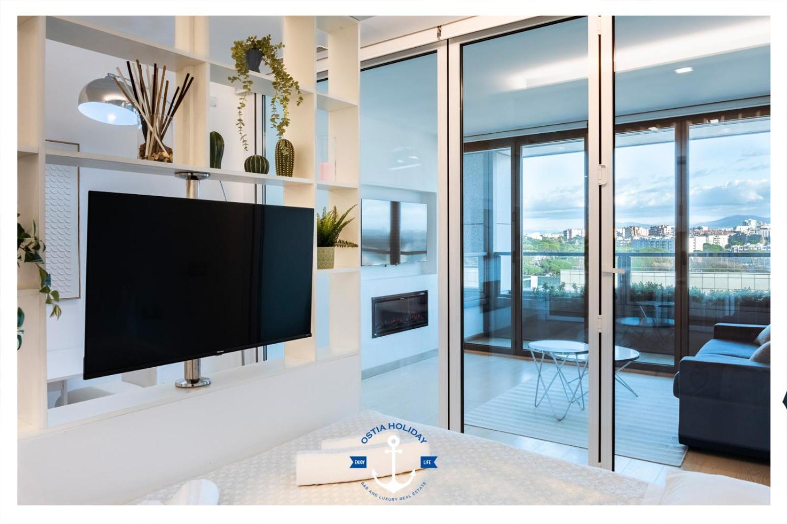 Ostia Eurosky Nine View Apartment