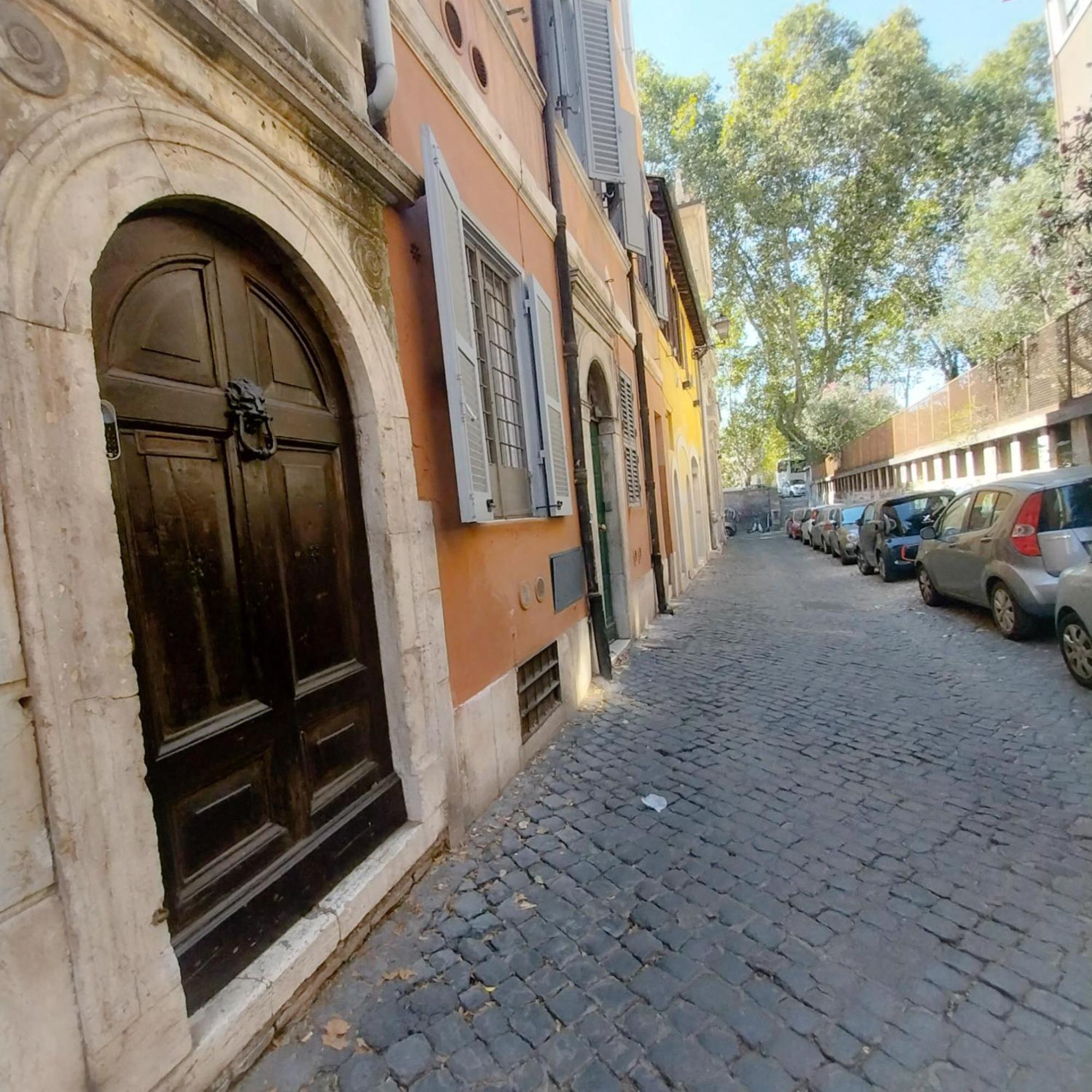Sunhouserome Rome