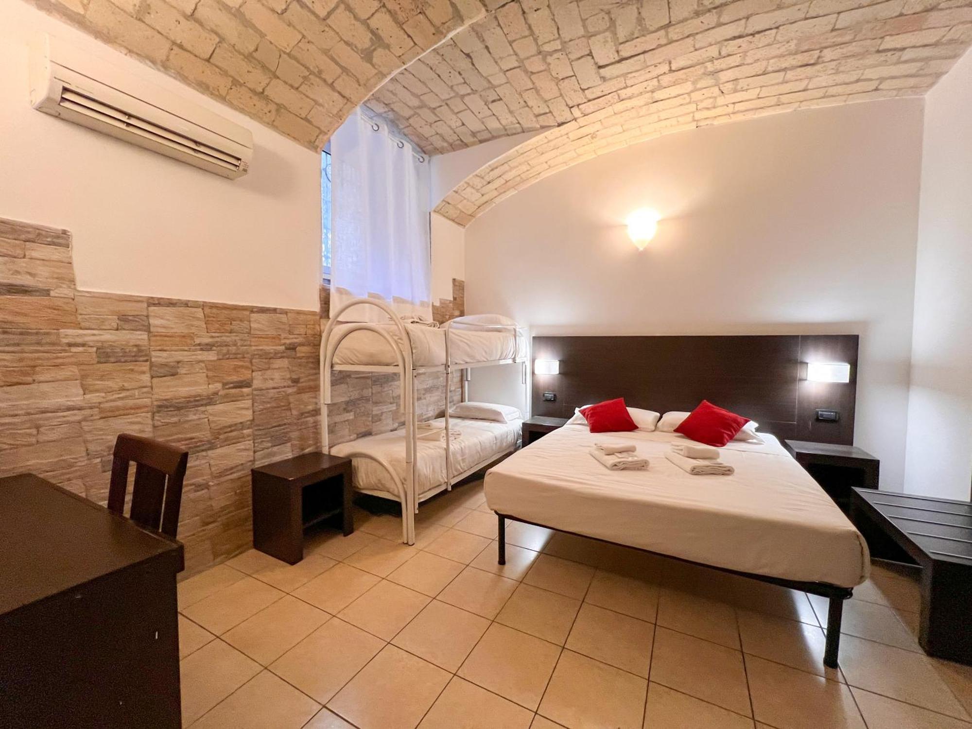 Gjestgiverier Saint Peter Loft Roma