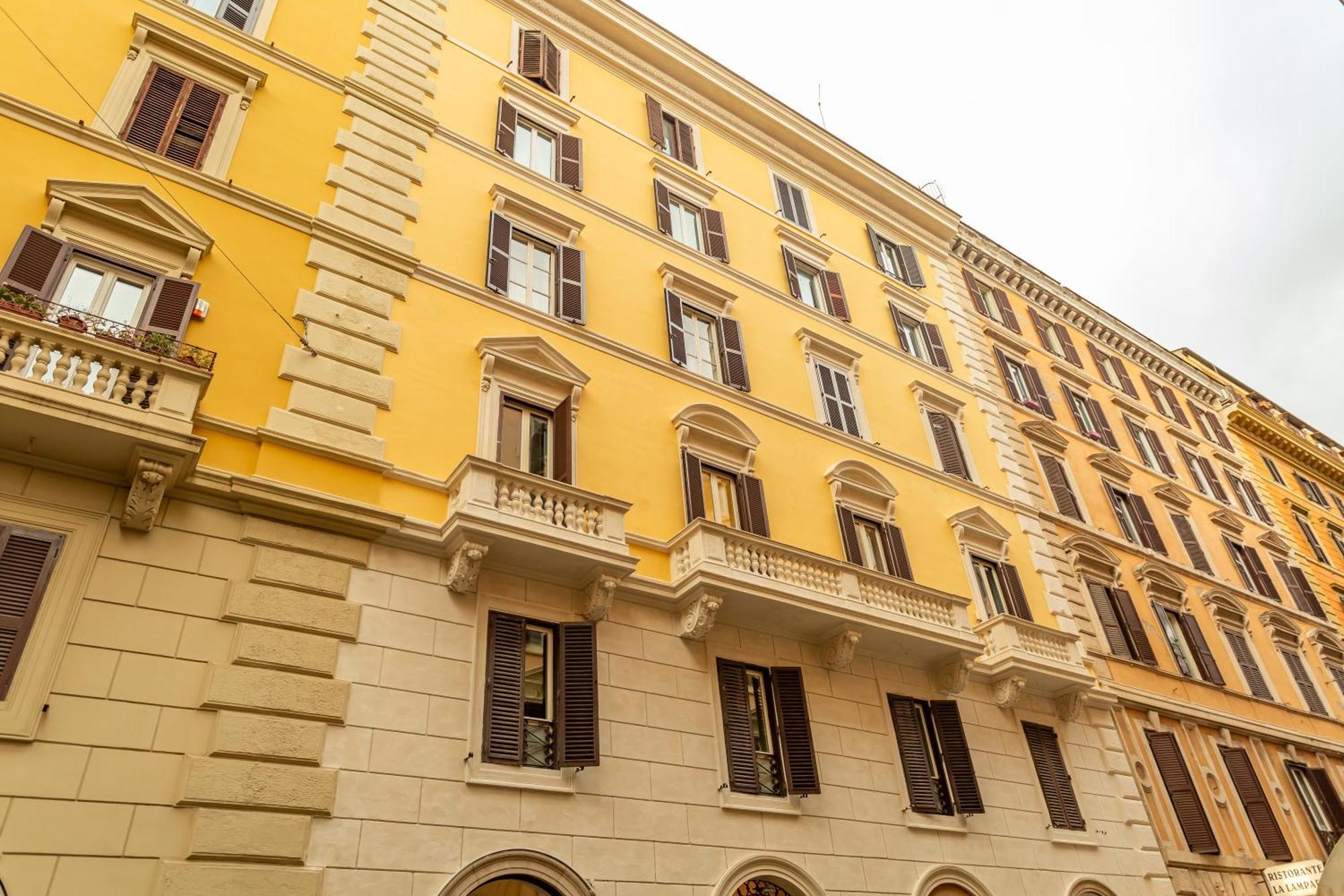 Daplace - Livia Roma