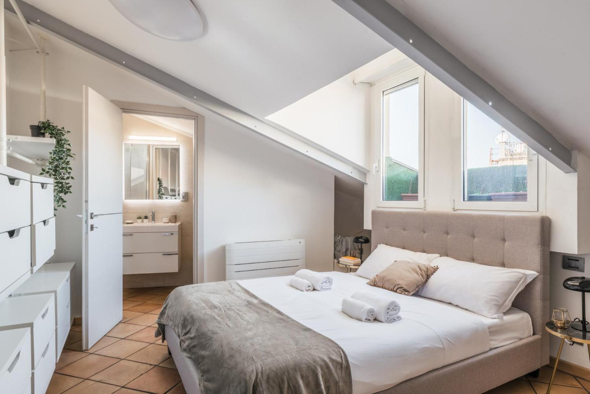 The Rent - Near Castel Sant'angelo