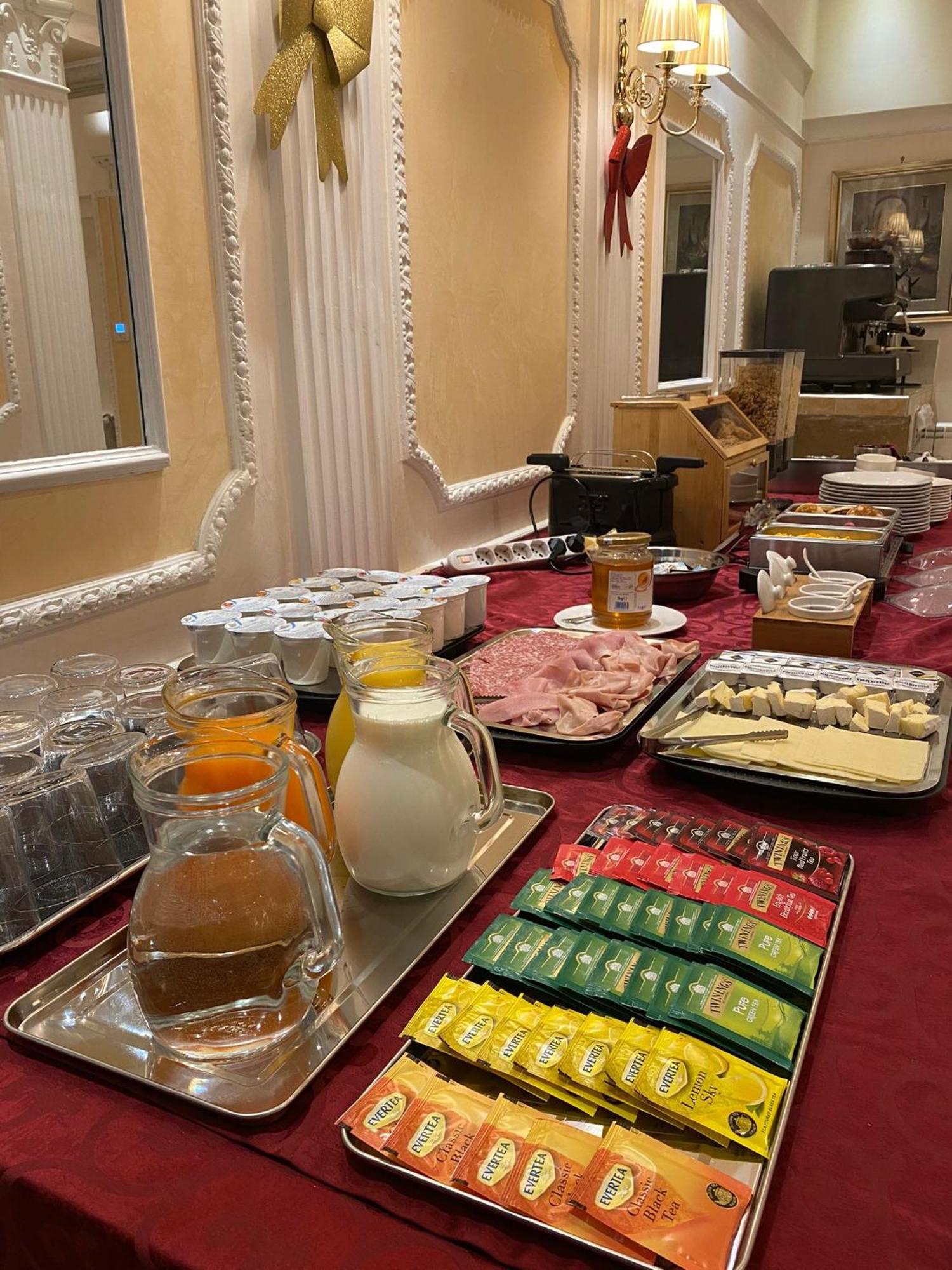 Hotel Erdarelli 3*