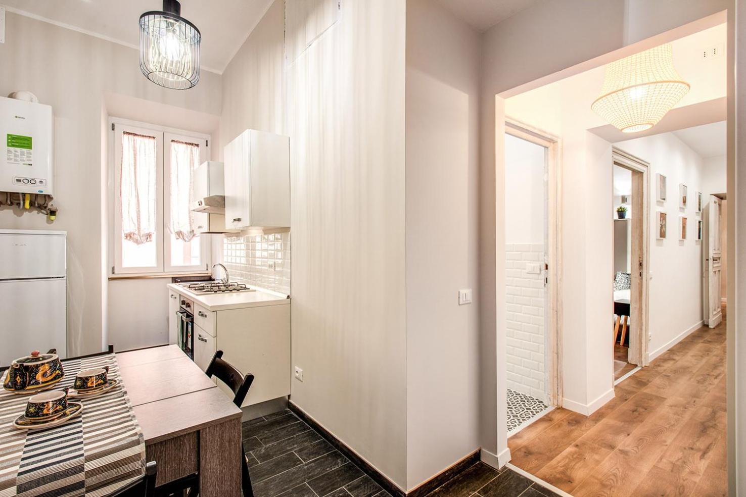 Monti Quiet And Spacious Apartment Rome