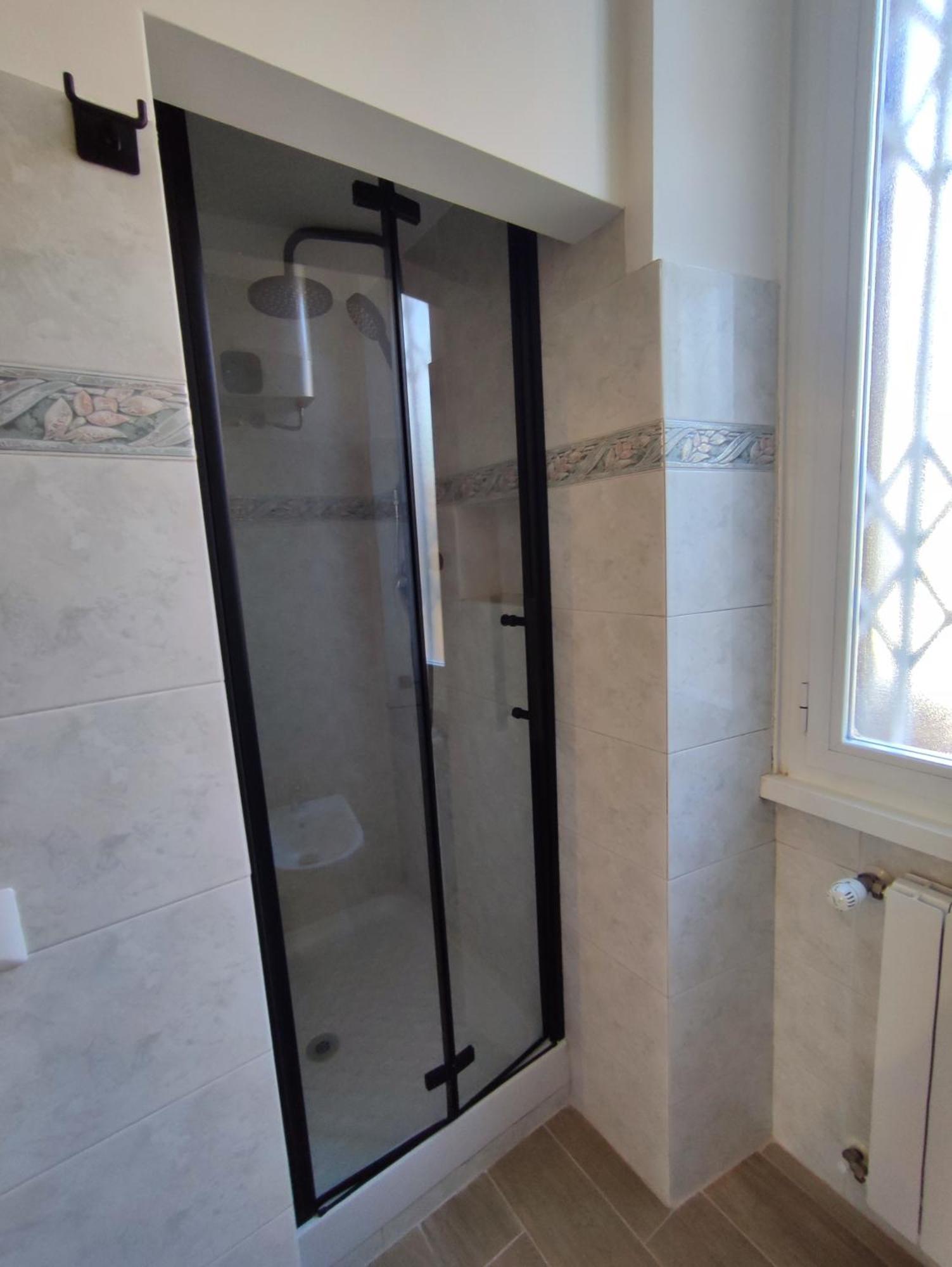 Leilighet Agli Acquedotti, Con Giardino Privato *