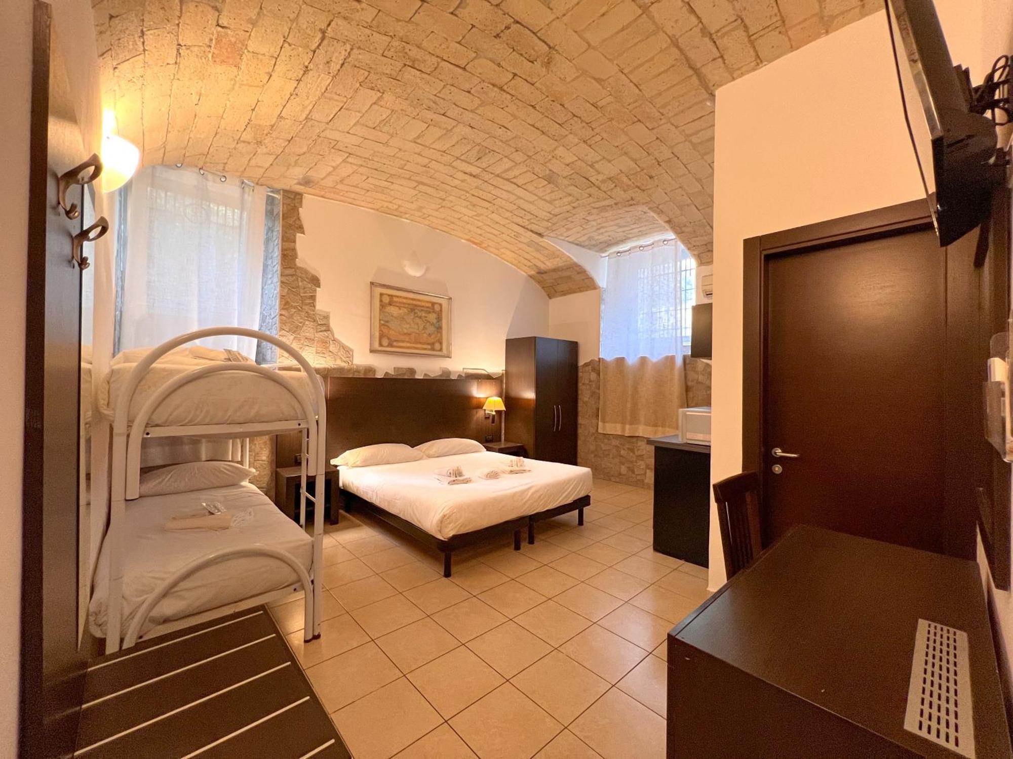 Saint Peter Loft Gjestgiverier Roma